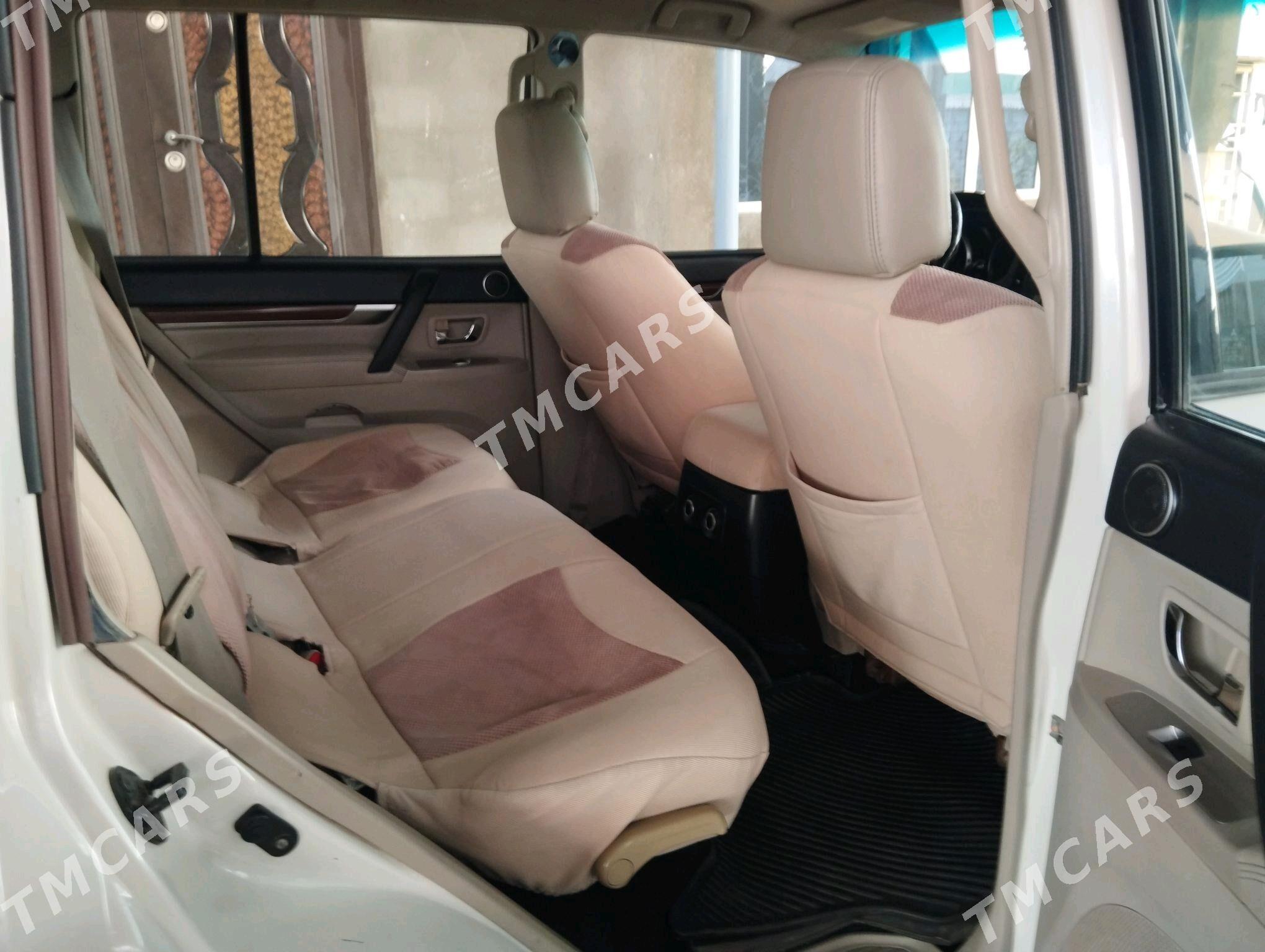 Mitsubishi Pajero 2009 - 210 000 TMT - Гёкдепе - img 8