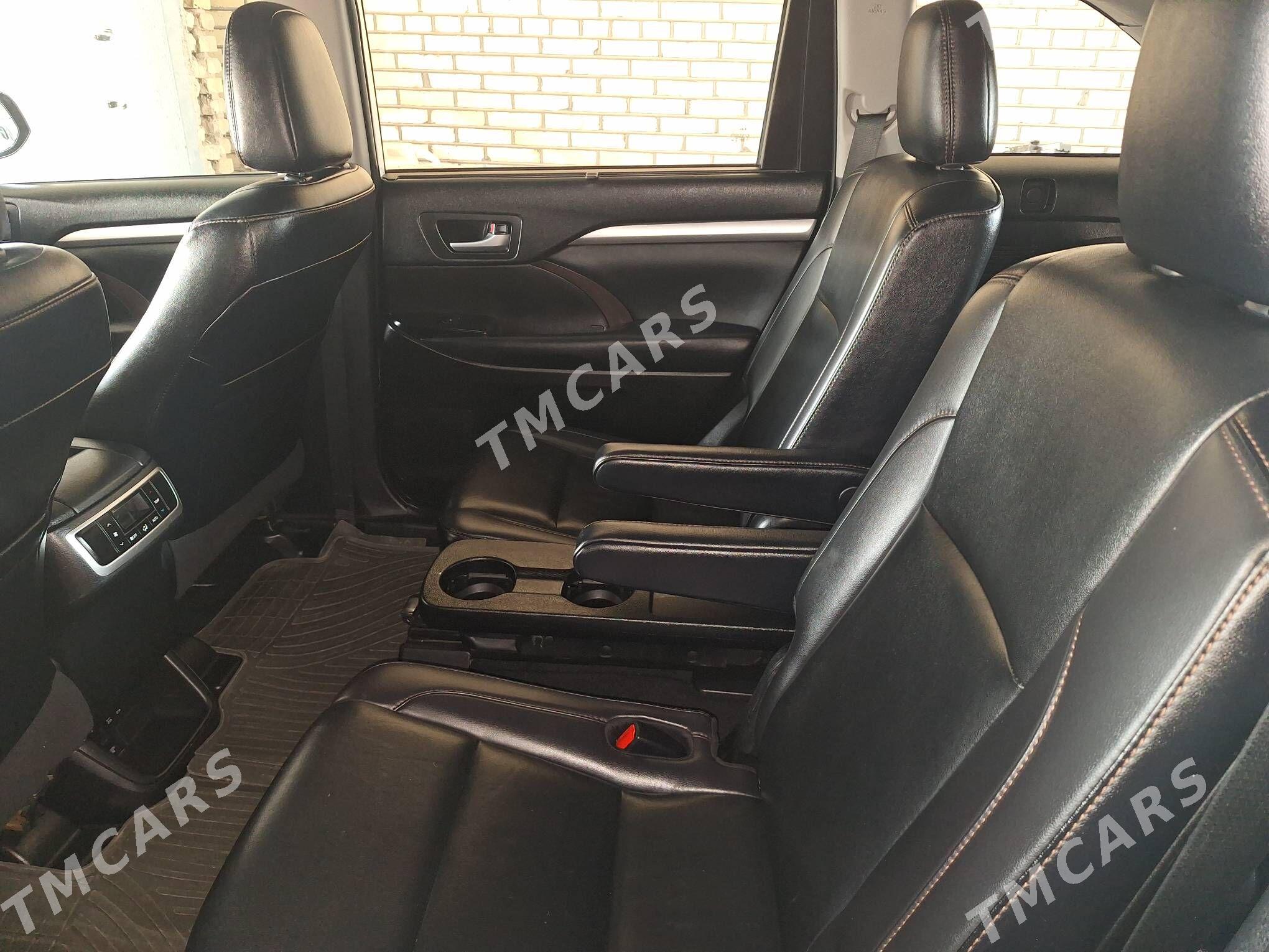 Toyota Highlander 2019 - 423 550 TMT - Mary - img 3