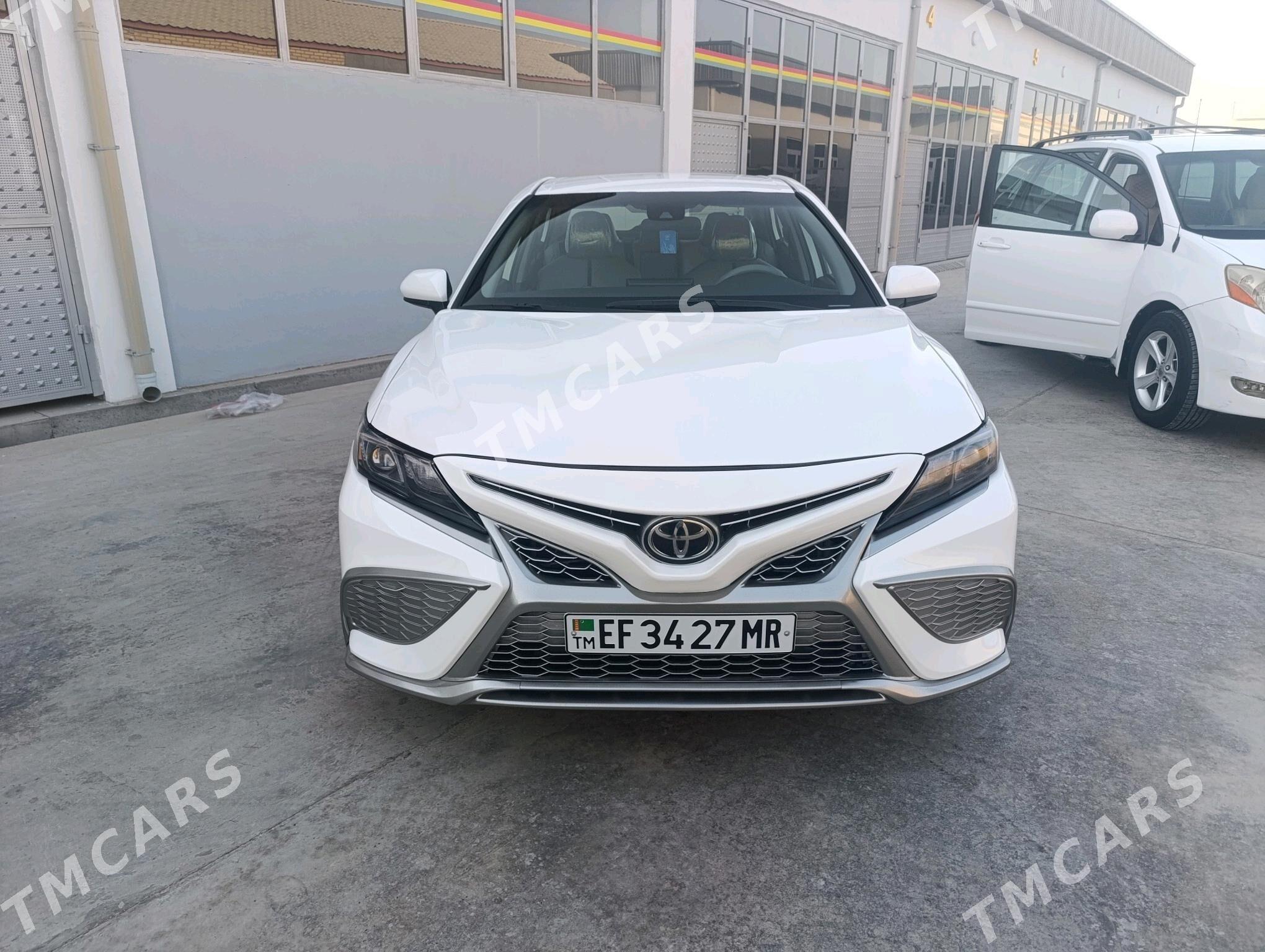 Toyota Camry 2021 - 330 000 TMT - Мары - img 3