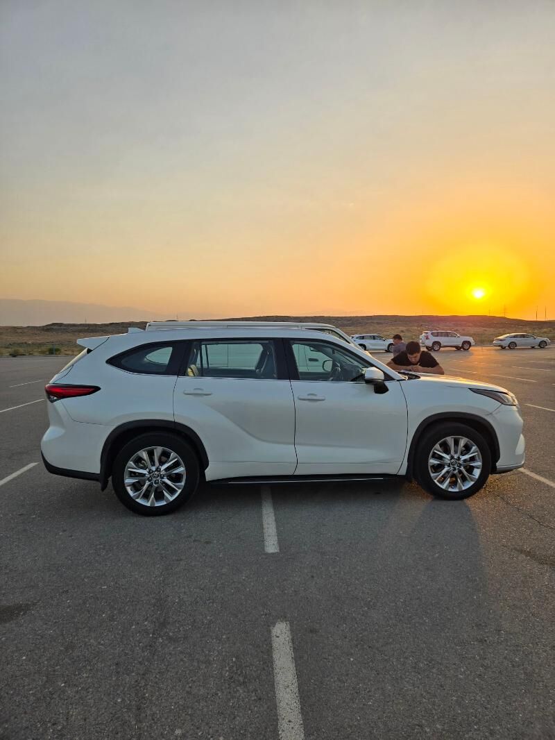 Toyota Highlander 2020 - 500 000 TMT - Ашхабад - img 2