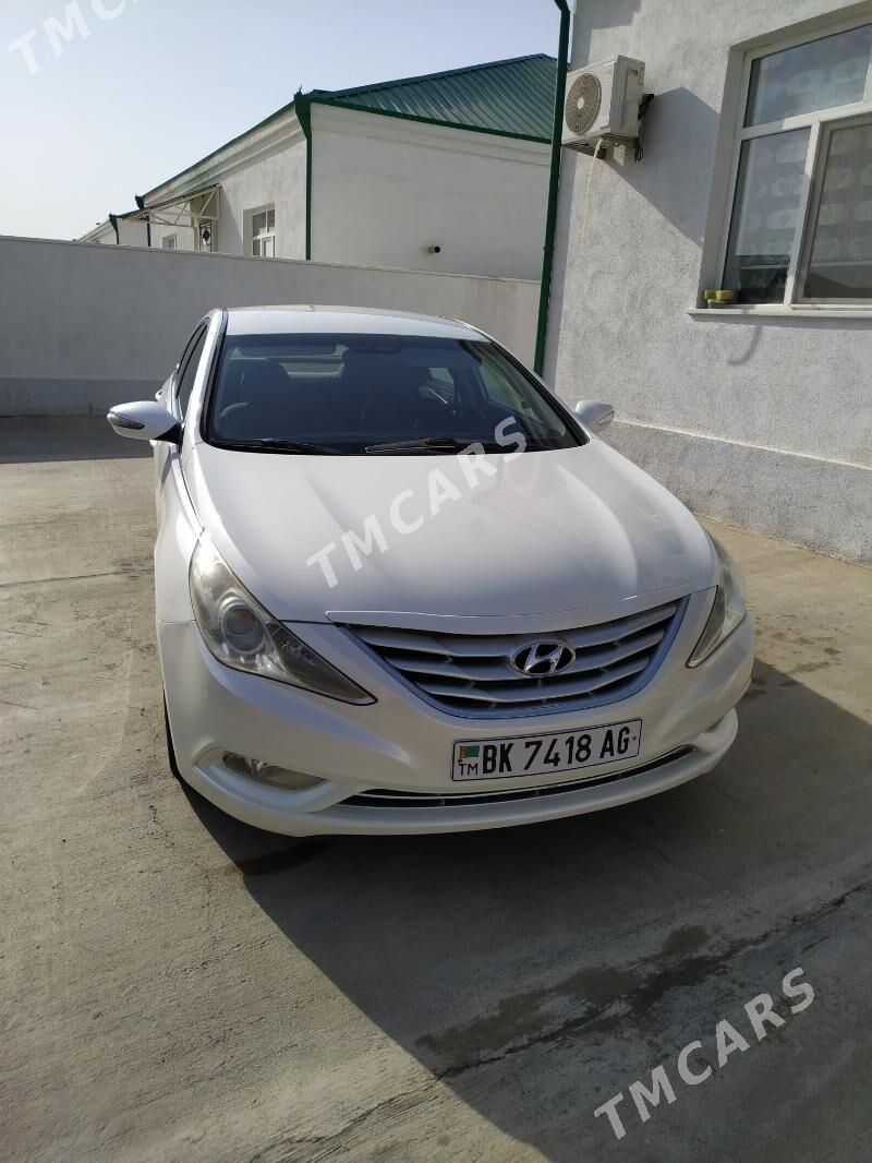 Hyundai Sonata 2010 - 155 000 TMT - Ашхабад - img 8