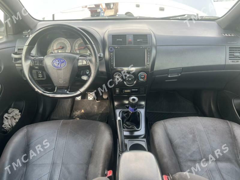 Toyota Corolla 2011 - 175 000 TMT - Мары - img 1