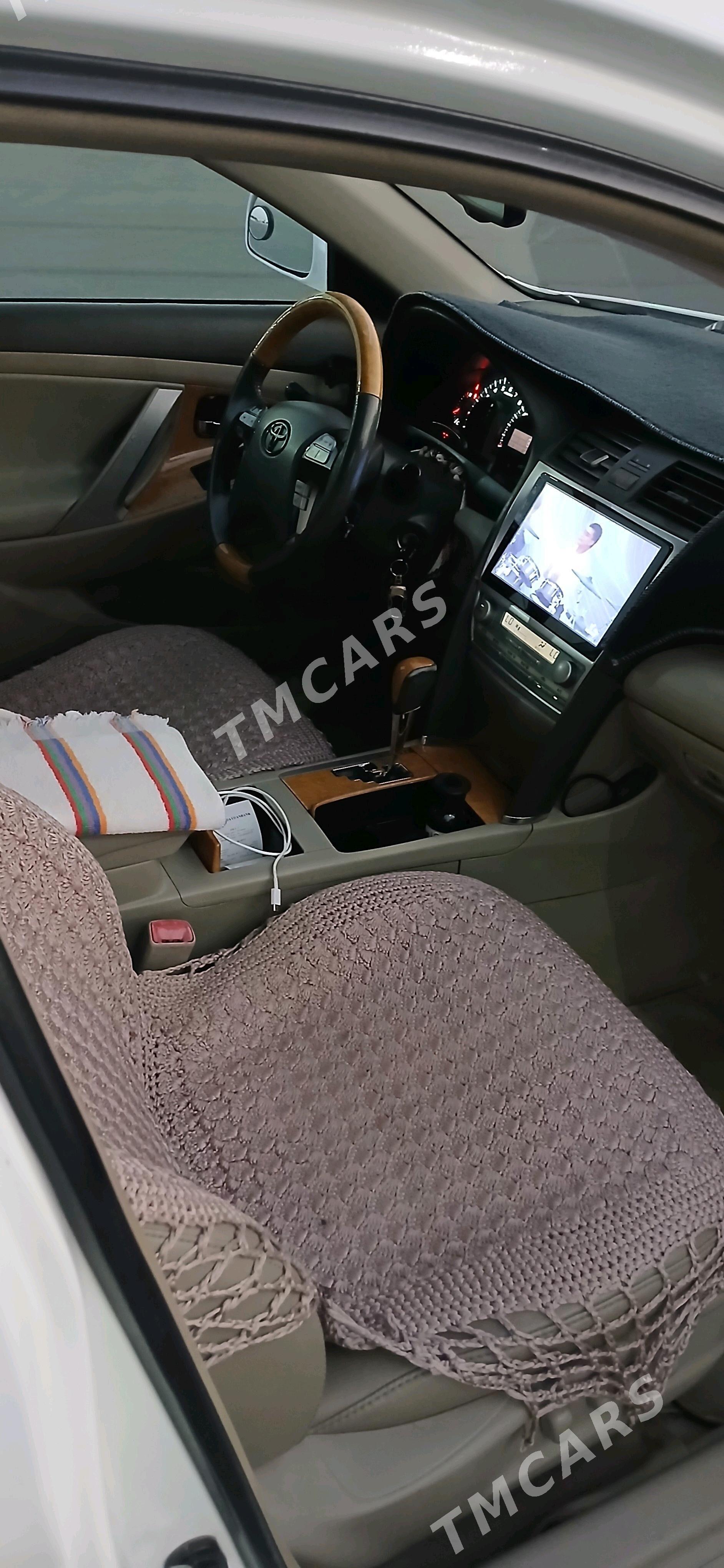 Toyota Camry 2007 - 170 000 TMT - Теджен - img 5