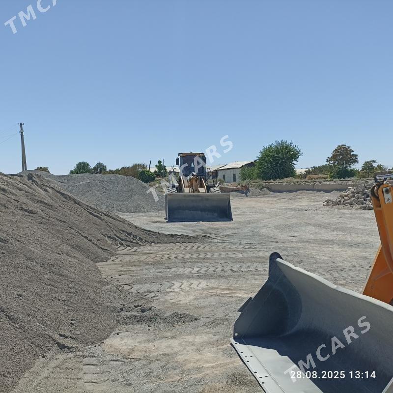 XCMG LW500F 2013 - 440 000 TMT - Туркменабат - img 4