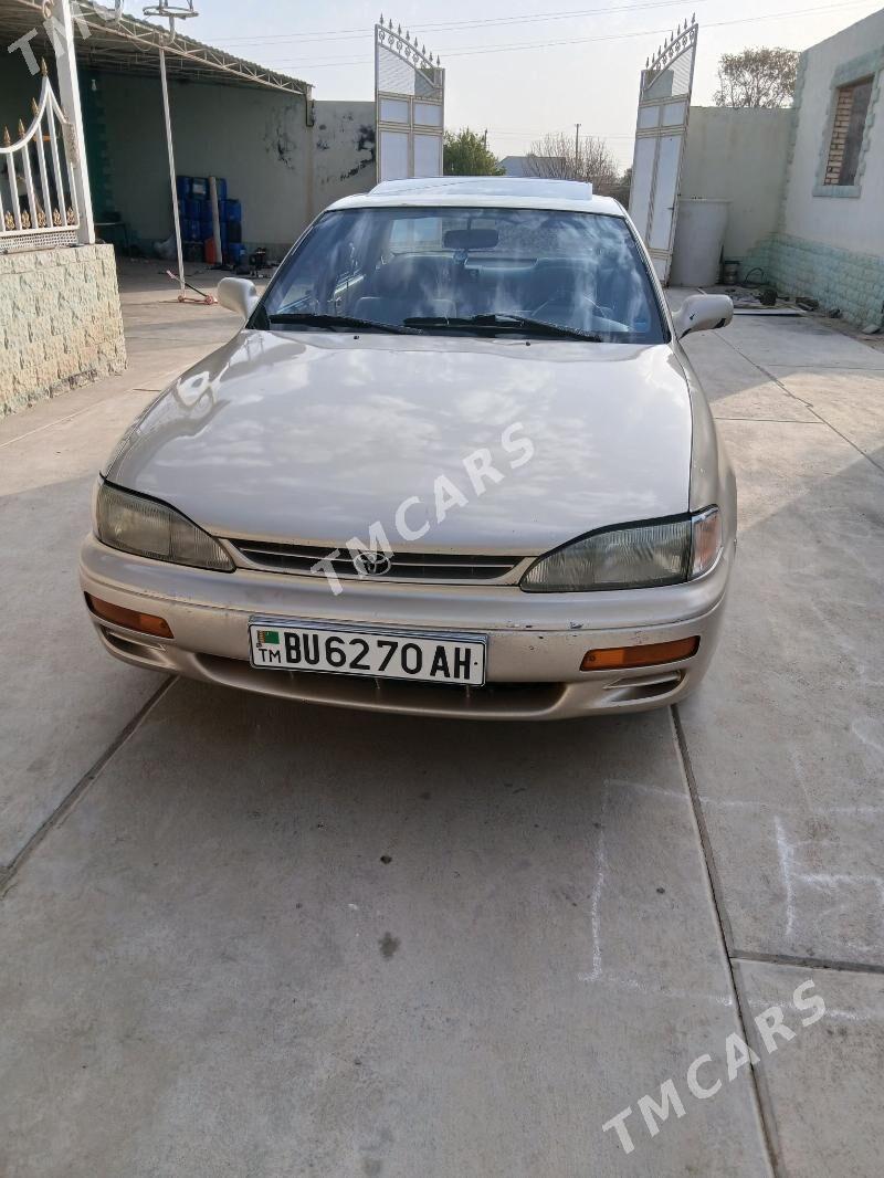 Toyota Camry 1994 - 95 000 TMT - Кака - img 6