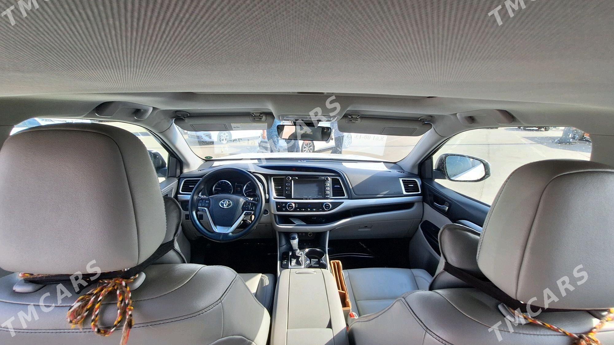 Toyota Highlander 2019 - 490 000 TMT - Aşgabat - img 6
