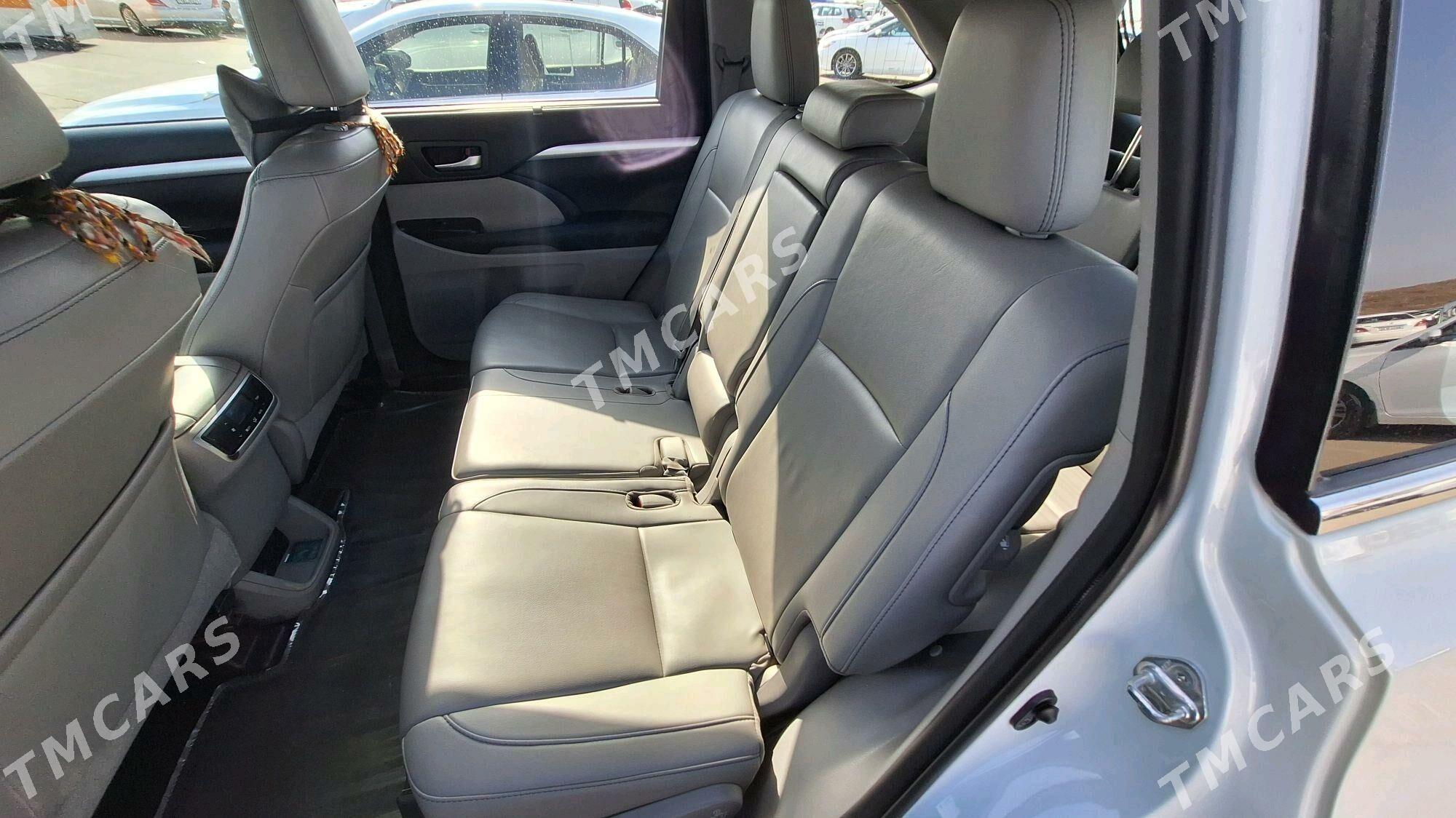 Toyota Highlander 2019 - 490 000 TMT - Aşgabat - img 5