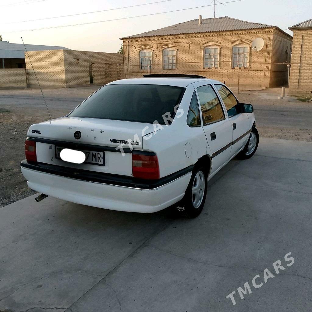 Opel Vectra 1994 - 38 000 TMT - Мургап - img 3