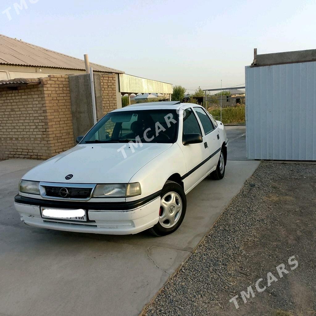 Opel Vectra 1994 - 38 000 TMT - Мургап - img 2