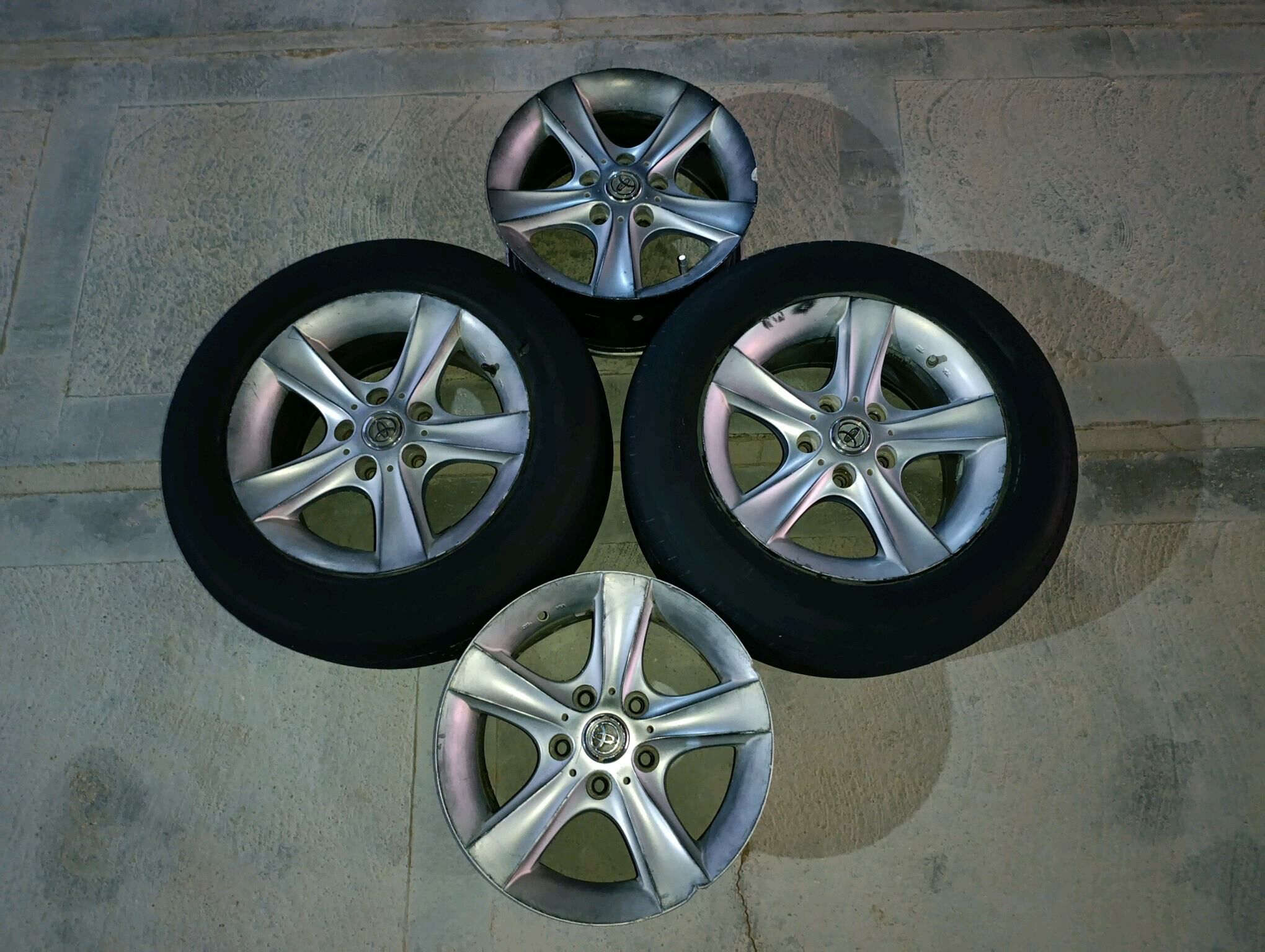 Toyota camry 15lik teker 1 600 TMT - Гумдаг - img 5
