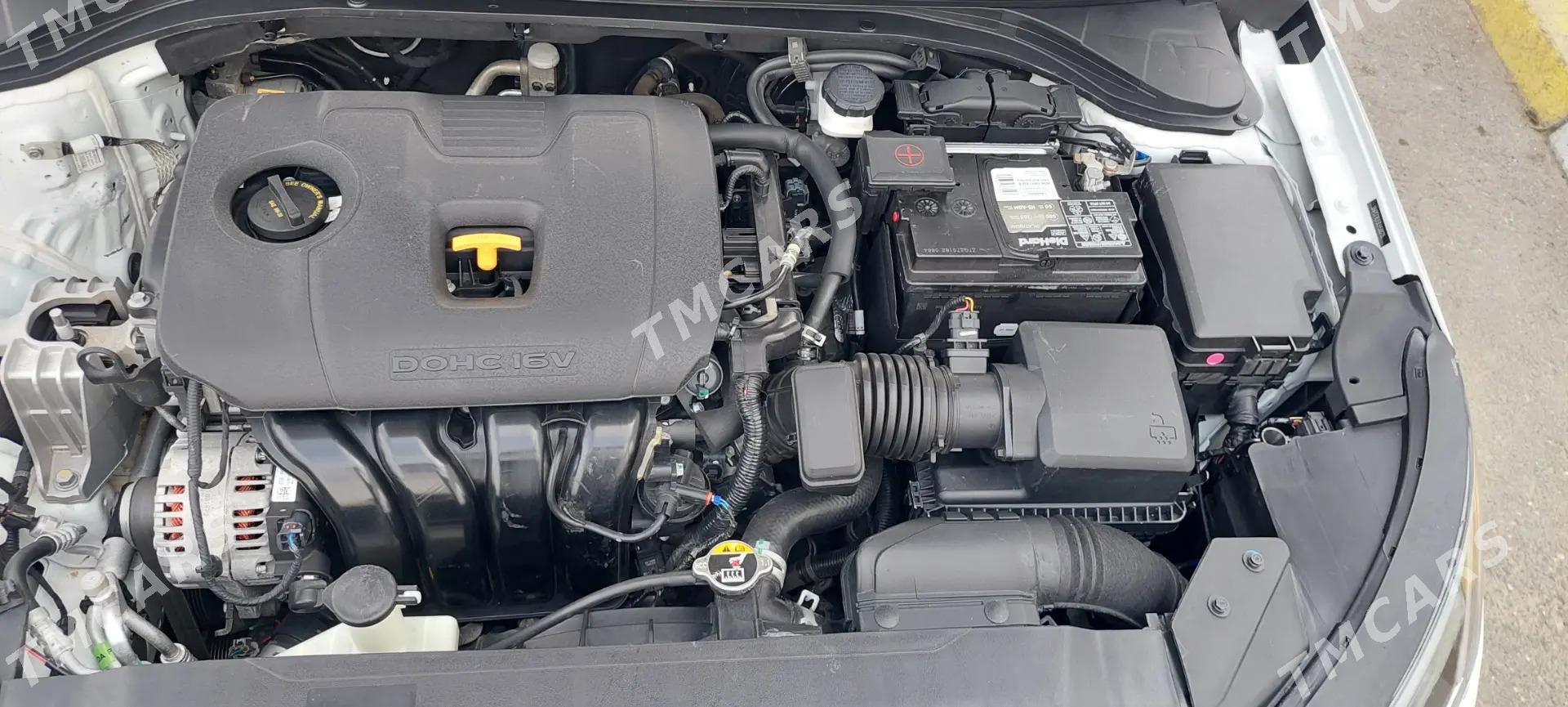 Hyundai Elantra 2020 - 206 000 TMT - Mary - img 5