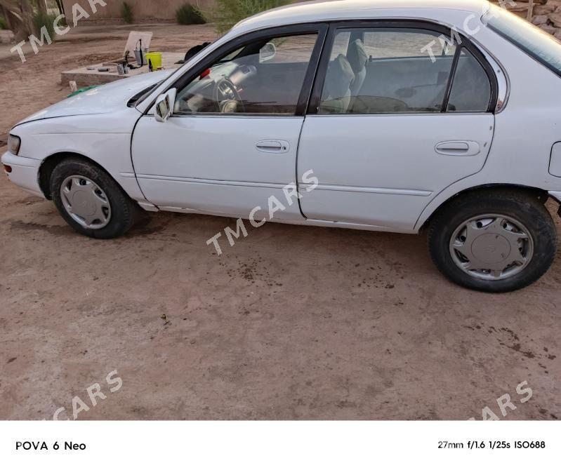 Toyota Corolla 1992 - 39 000 TMT - етр. Туркменбаши - img 5