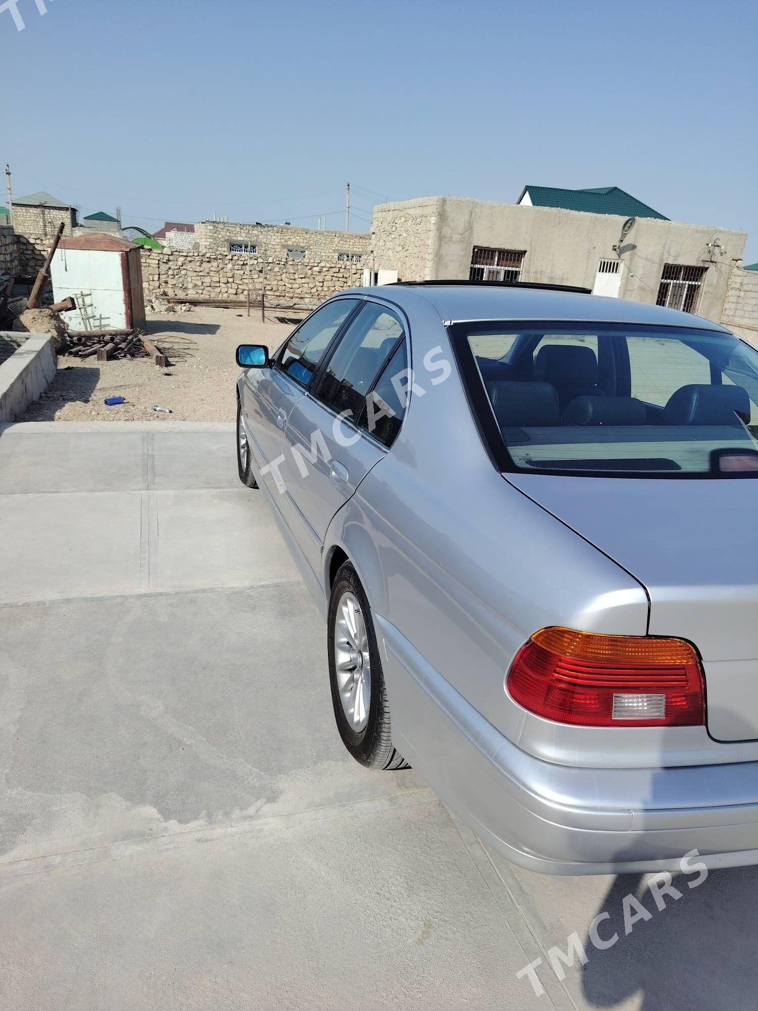 BMW E39 1999 - 120 000 TMT - Balkanabat - img 5