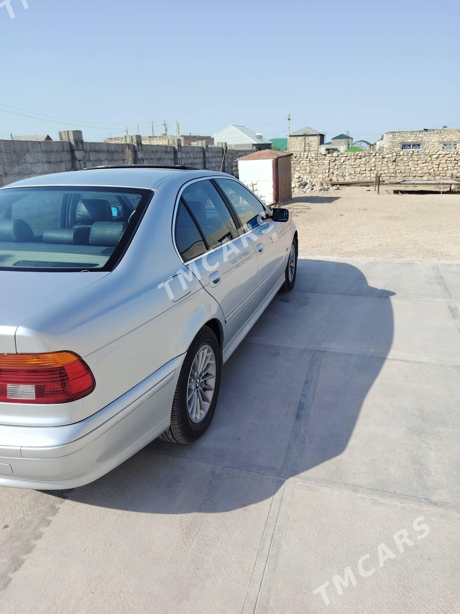 BMW E39 1999 - 120 000 TMT - Balkanabat - img 6