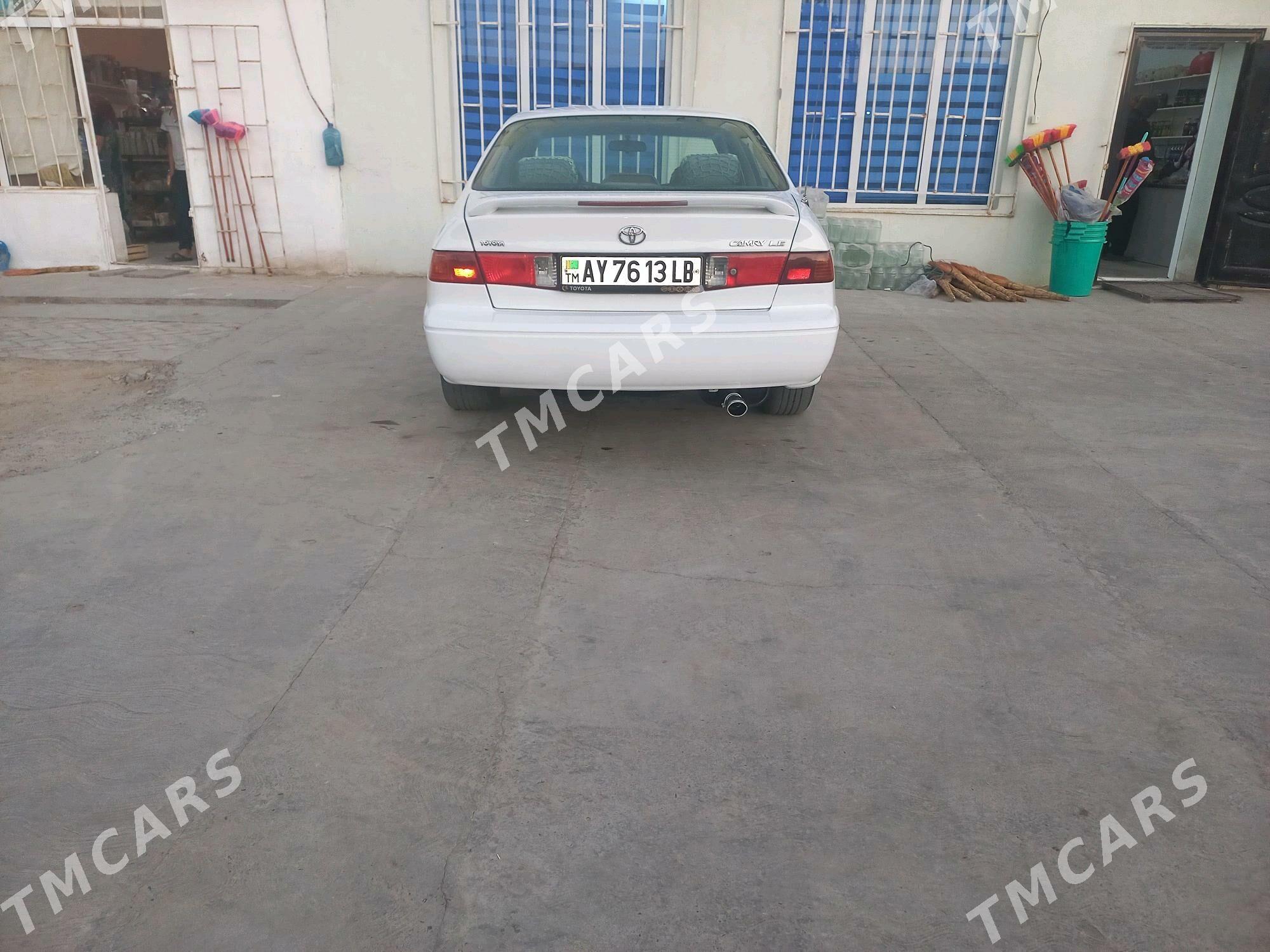 Toyota Camry 1997 - 116 000 TMT - Garabekewül - img 7