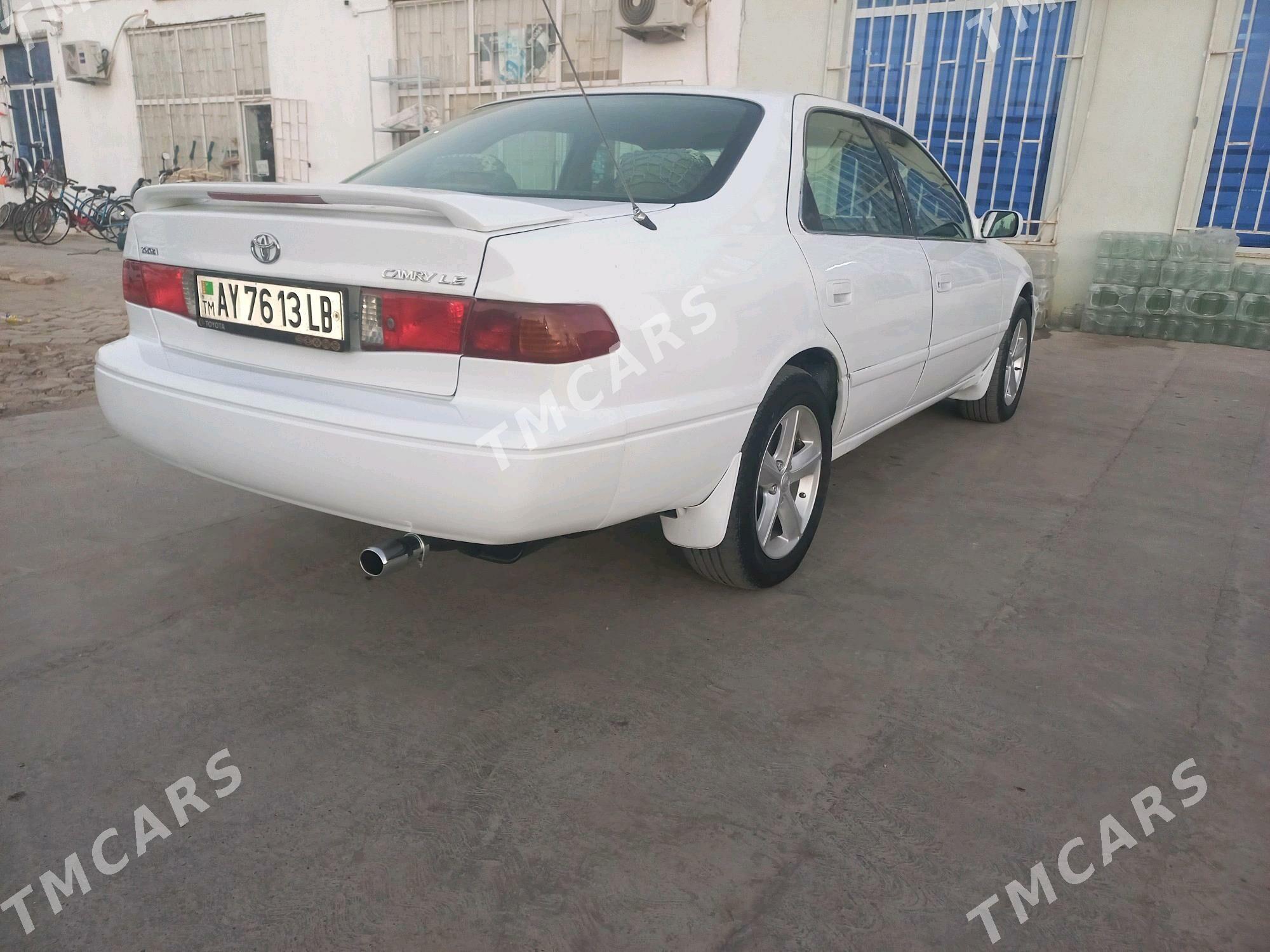 Toyota Camry 1997 - 116 000 TMT - Garabekewül - img 2