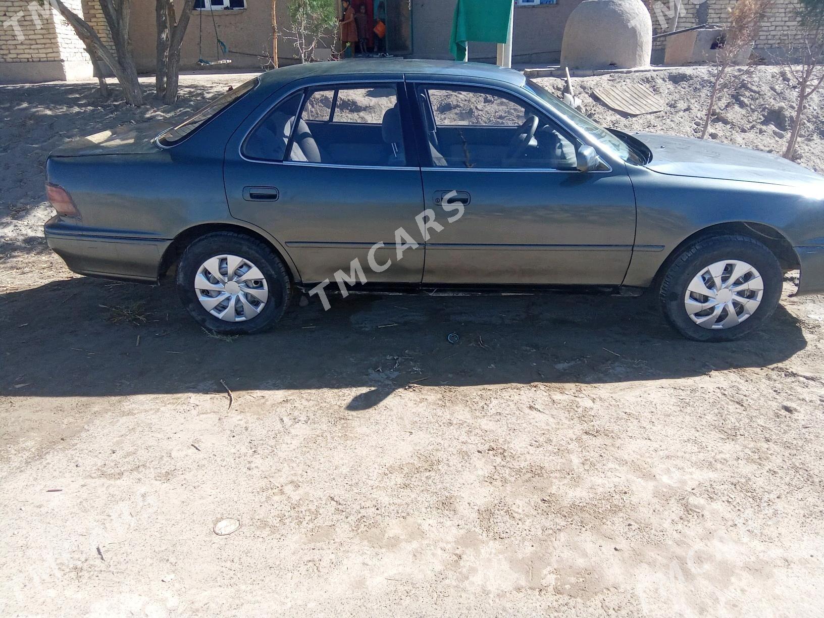 Toyota Camry 1992 - 57 000 TMT - Gurbansoltan Eje - img 6