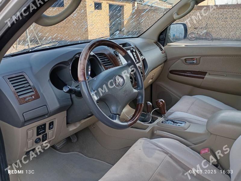 Toyota Fortuner 2010 - 300 000 TMT - Туркменабат - img 10