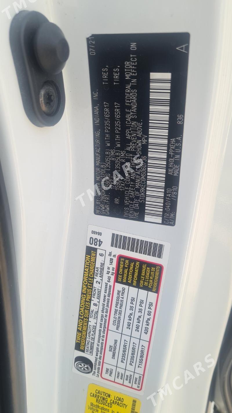 Toyota Sienna 2021 - 510 000 TMT - Мир 8 - img 3