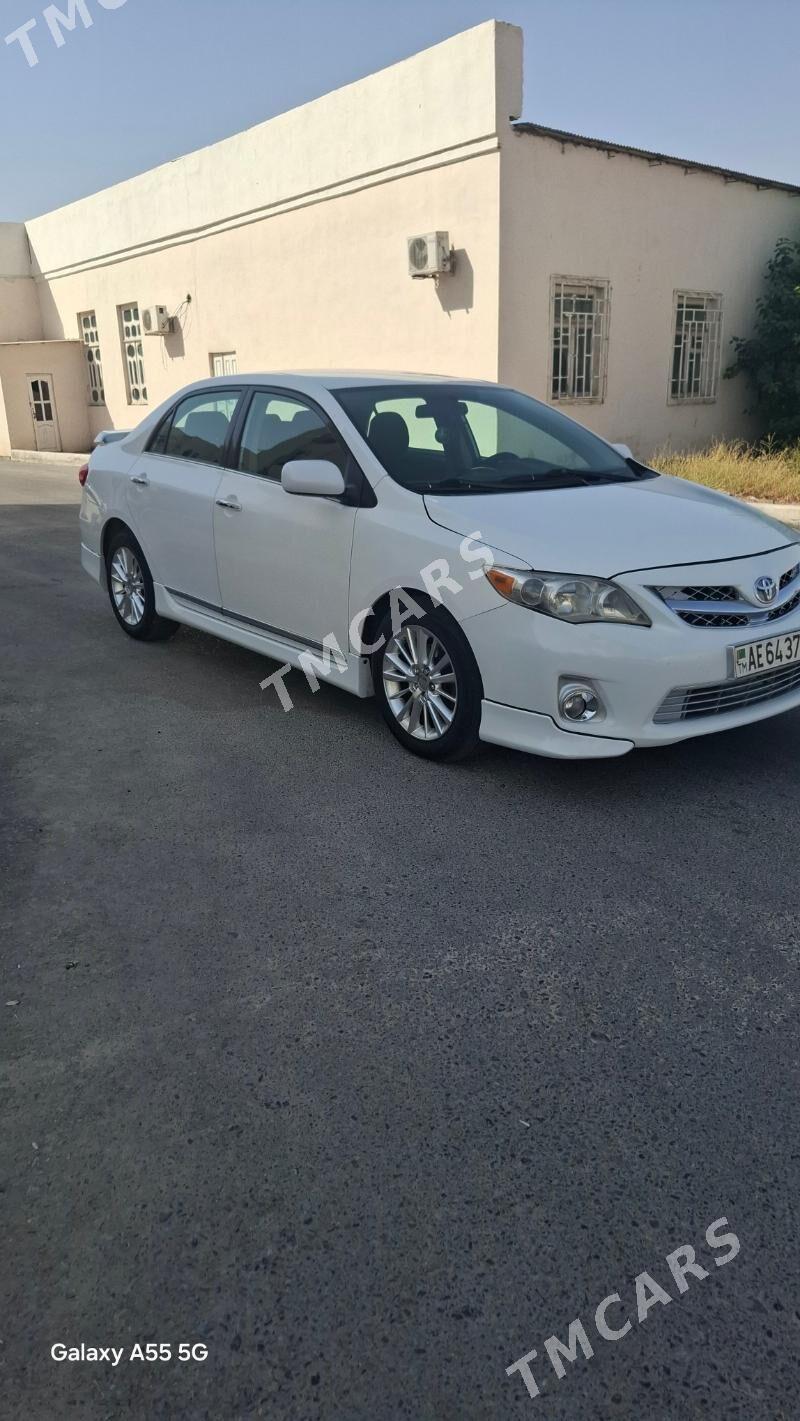 Toyota Corolla 2013 - 185 000 TMT - Туркменабат - img 4