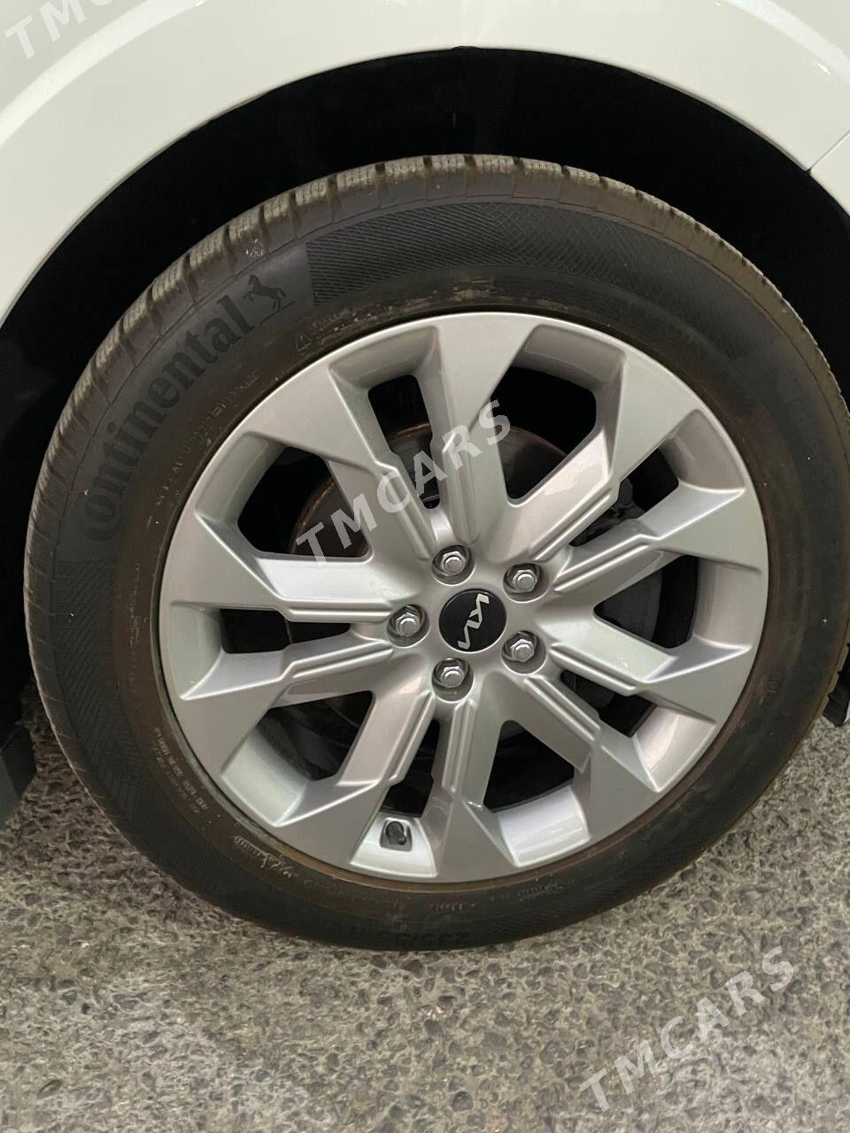Kia Carnival 2022 - 700 000 TMT - Ашхабад - img 4