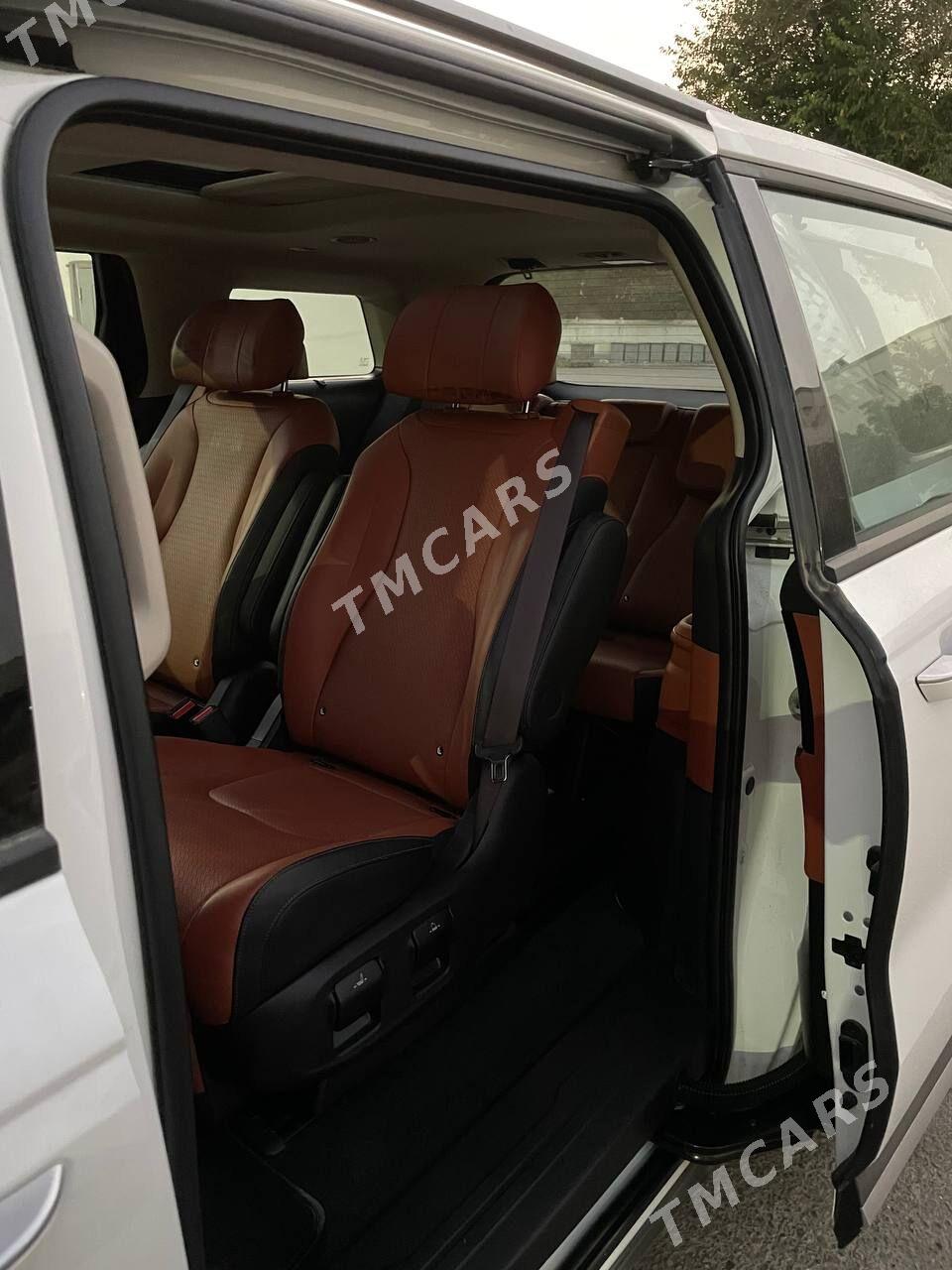 Kia Carnival 2022 - 700 000 TMT - Ашхабад - img 3