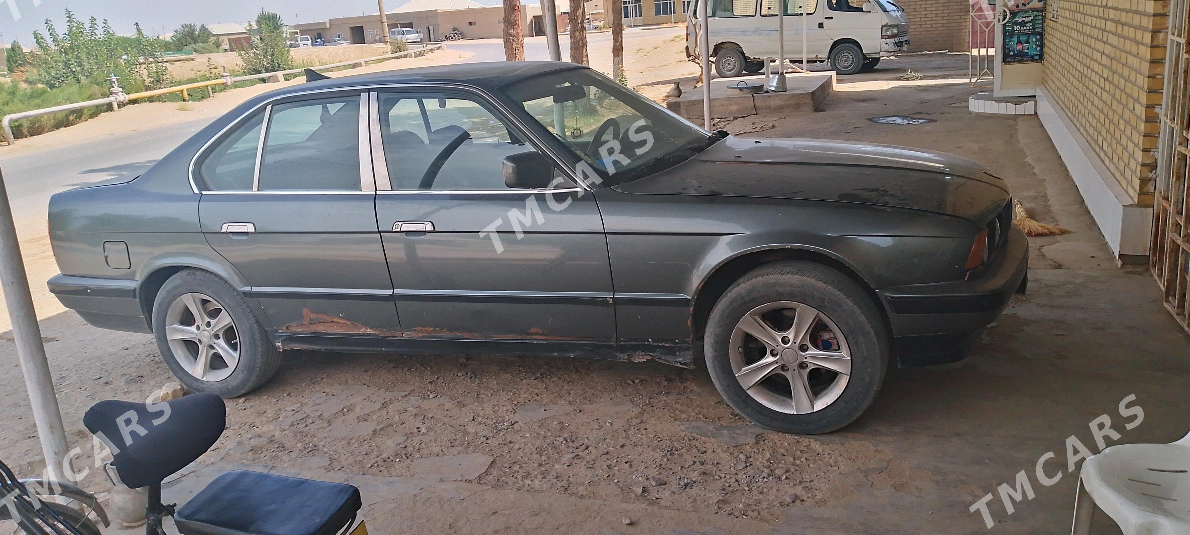 BMW 525 1989 - 25 000 TMT - Sakarçäge - img 2