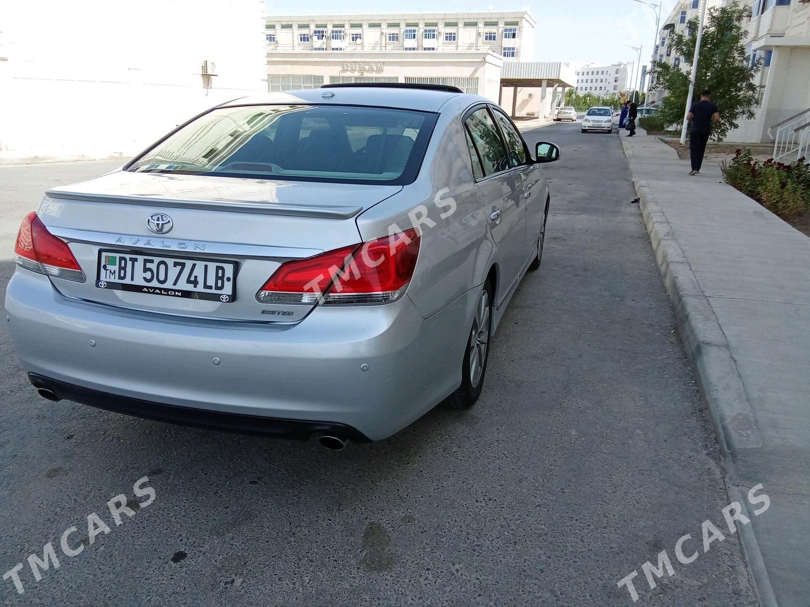 Toyota Avalon 2011 - 300 000 TMT - Saýat - img 5