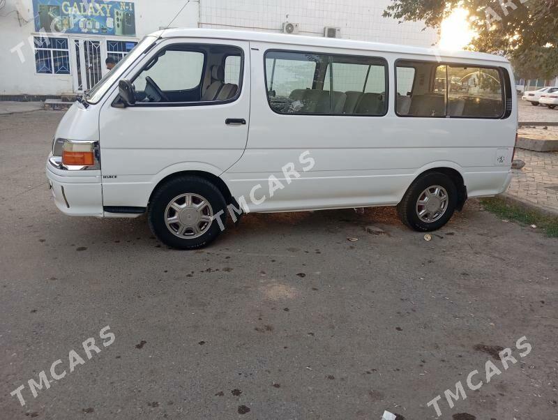 Toyota Hiace 2004 - 150 000 TMT - Baýramaly - img 3