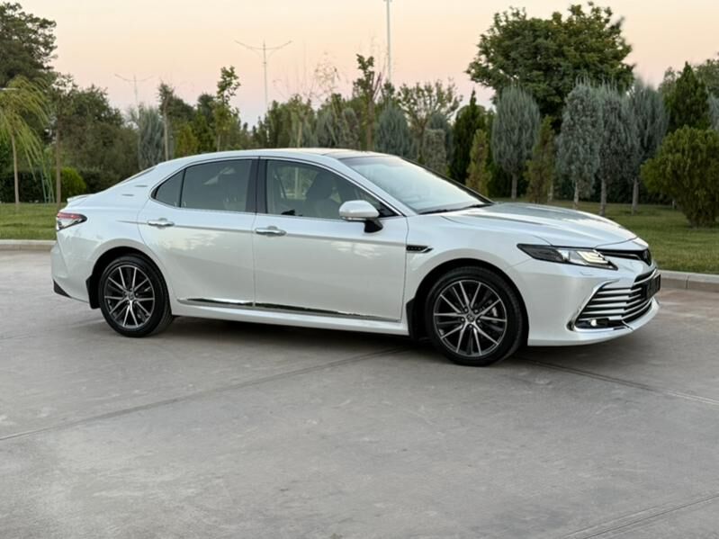 Toyota Camry 2022 - 605 000 TMT - Ашхабад - img 7