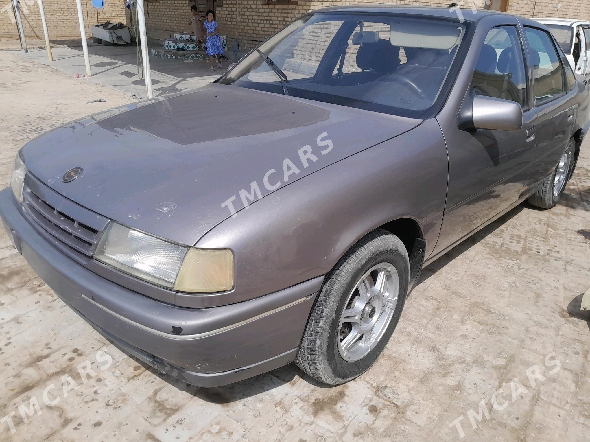 Opel Vectra 1991 - 40 000 TMT - Мары - img 2