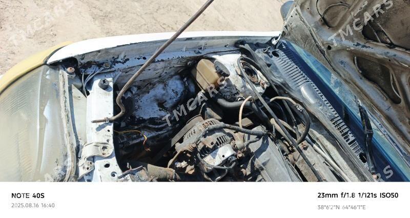 Toyota Corona 1993 - 35 000 TMT - Халач - img 8