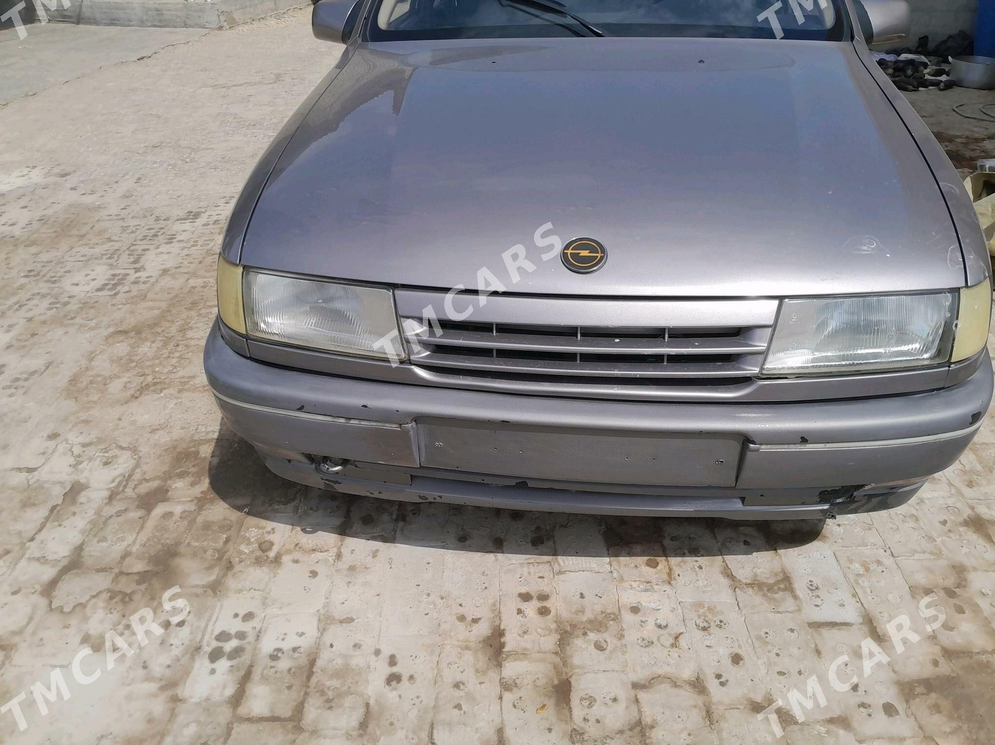 Opel Vectra 1991 - 40 000 TMT - Мары - img 4