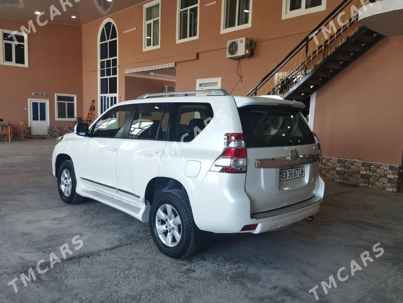 Toyota Land Cruiser Prado 2014 - 660 000 TMT - Туркменабат - img 2