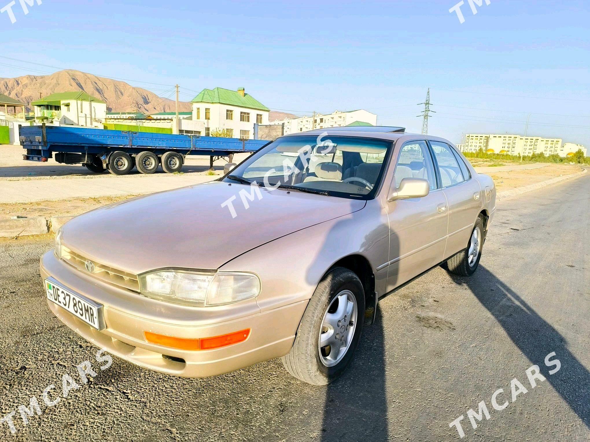 Toyota Camry 1993 - 90 000 TMT - Балканабат - img 4