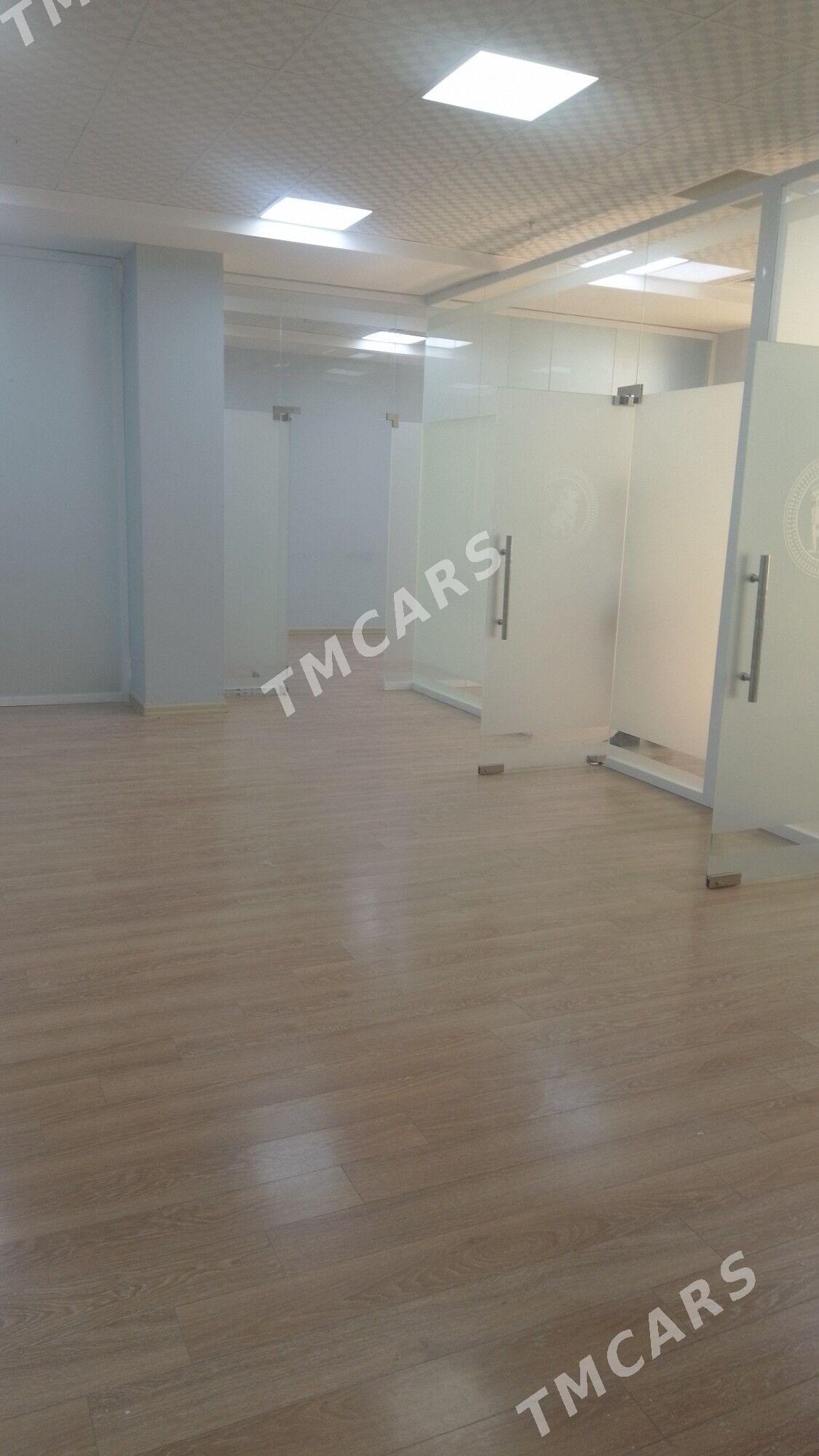 Arende ofis 235m² 7komnat - Ашхабад - img 5