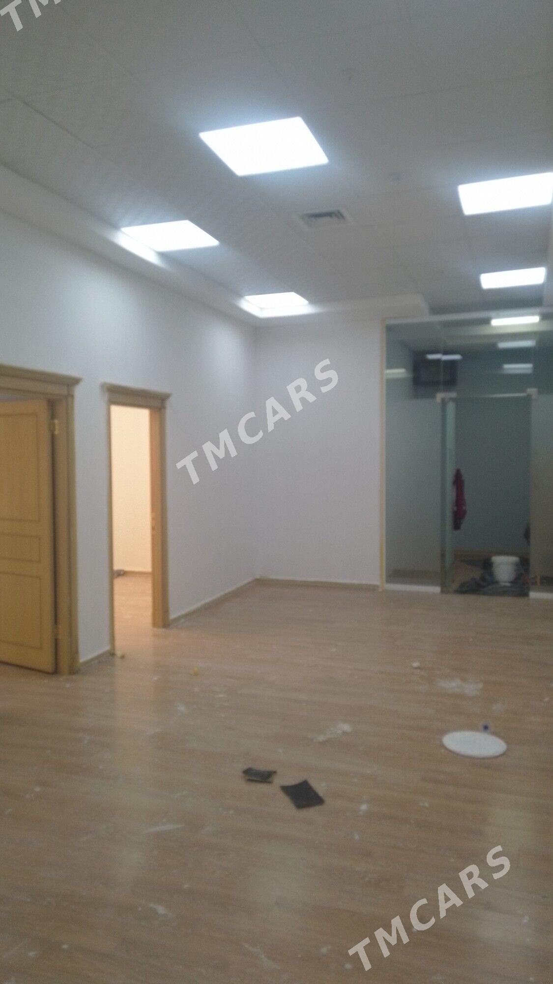 Arende ofis 235m² 7komnat - Ашхабад - img 3