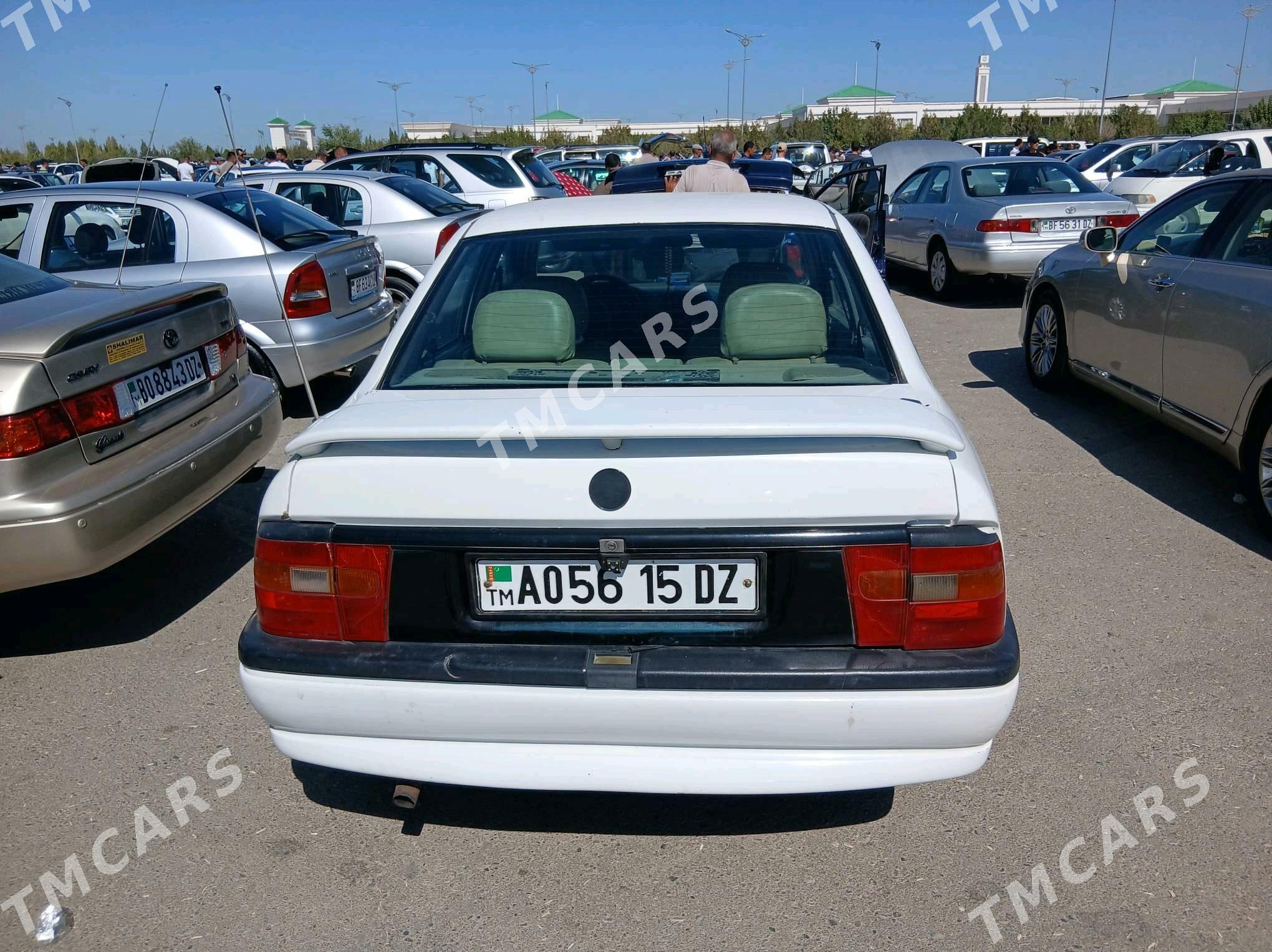 Opel Vectra 1992 - 36 000 TMT - Дашогуз - img 3