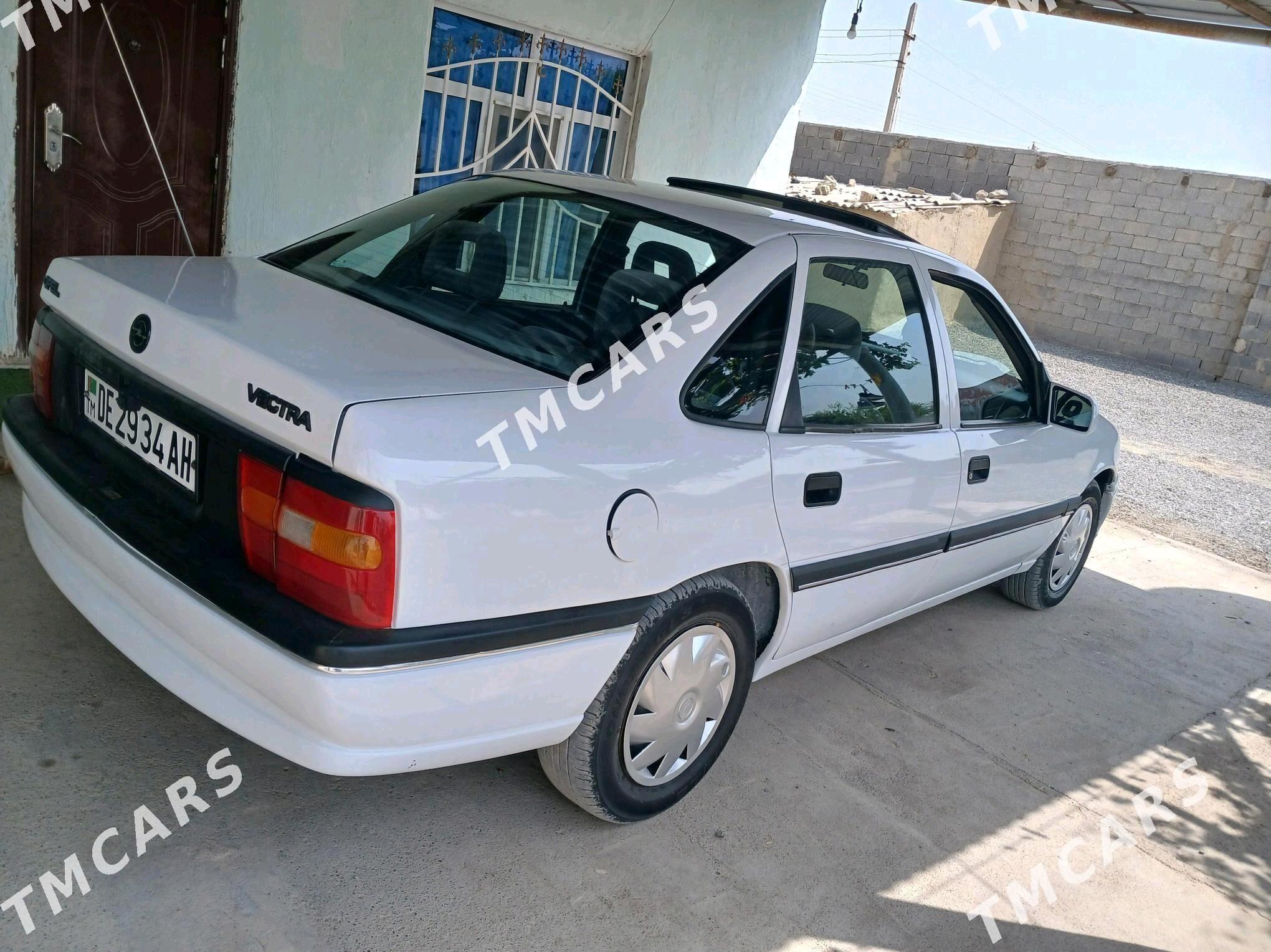 Opel Vectra 1995 - 48 000 TMT - Bäherden - img 2