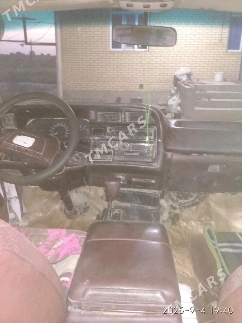 Toyota Hiace 1991 - 65 000 TMT - Sakarçäge - img 2