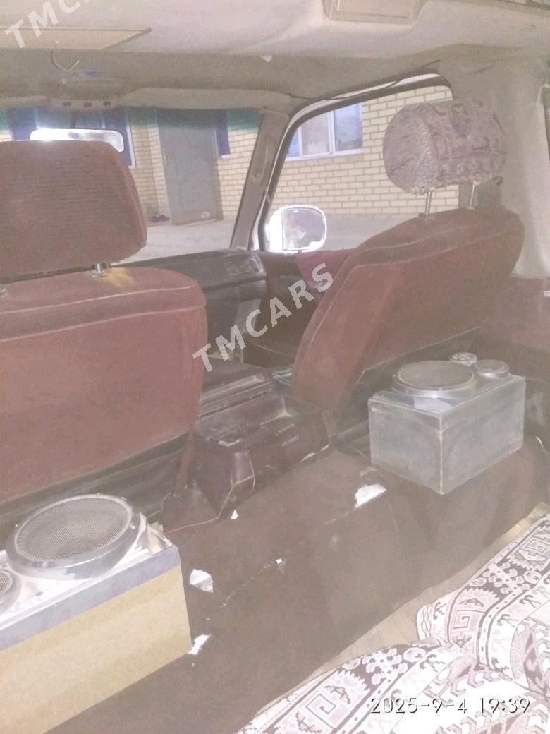 Toyota Hiace 1991 - 65 000 TMT - Sakarçäge - img 3