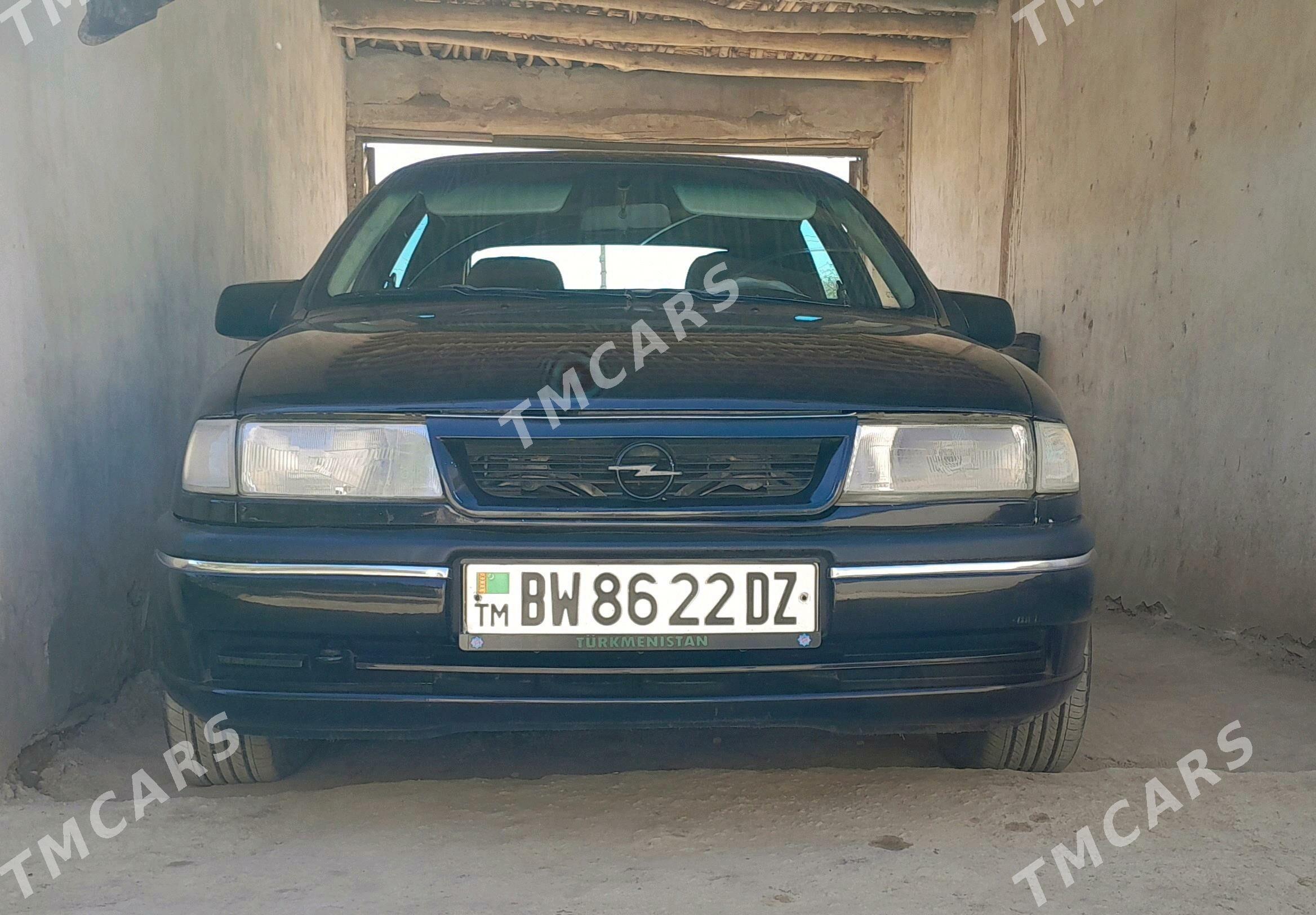 Opel Vectra 1995 - 44 000 TMT - Gubadag - img 5