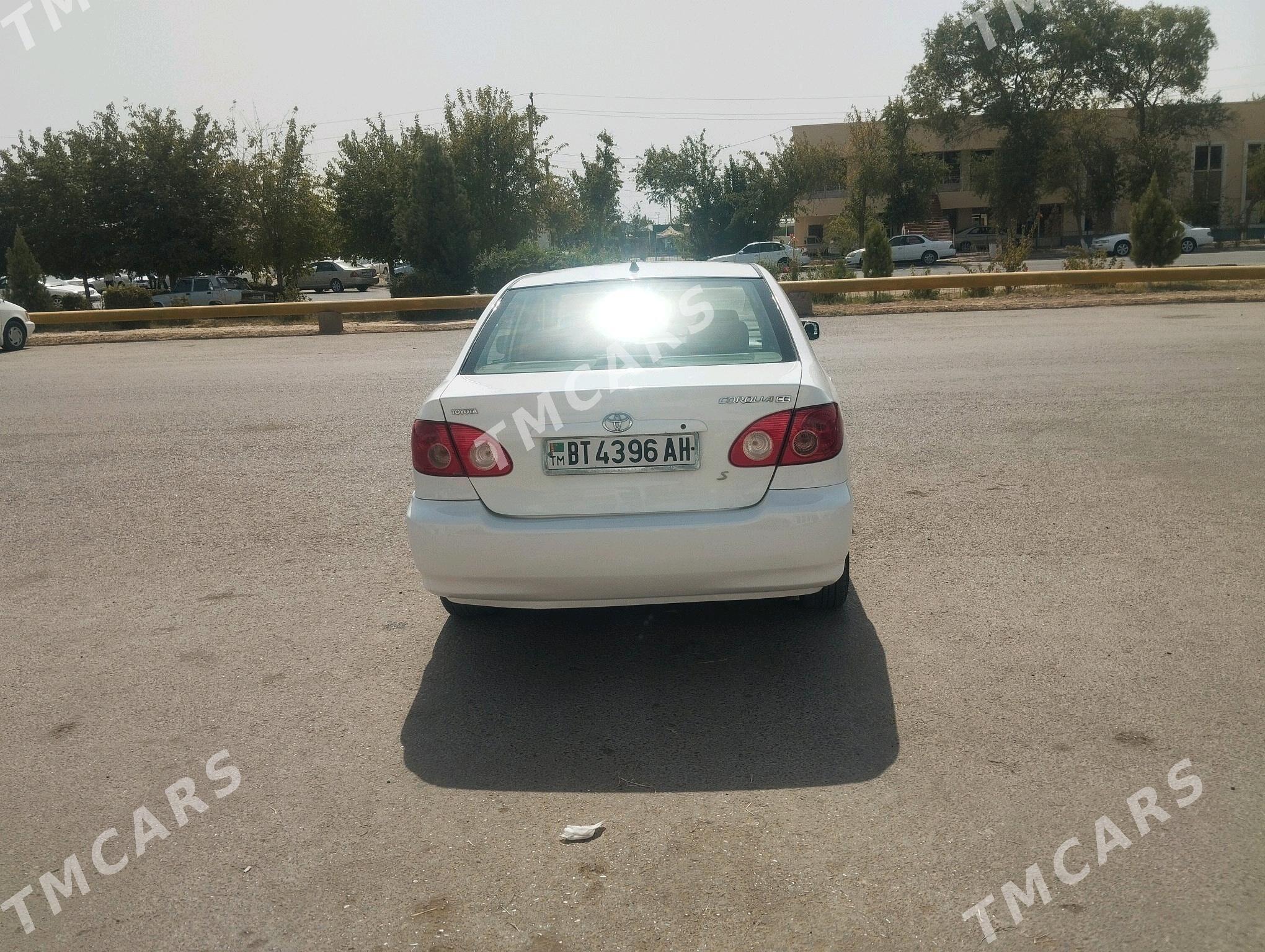Toyota Corolla 2004 - 120 000 TMT - Теджен - img 2