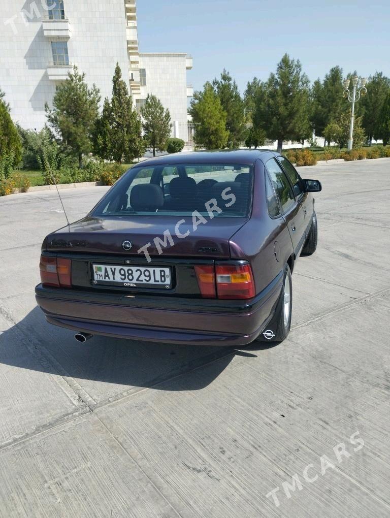 Opel Vectra 1993 - 48 000 TMT - Сакар - img 3