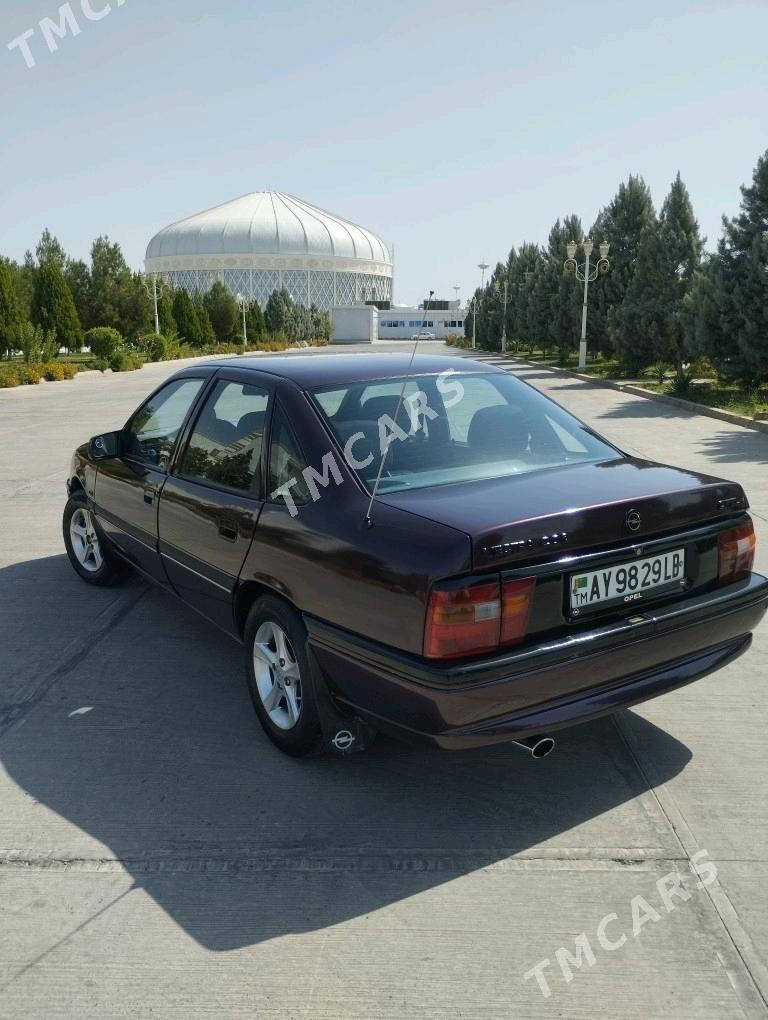 Opel Vectra 1993 - 48 000 TMT - Сакар - img 4