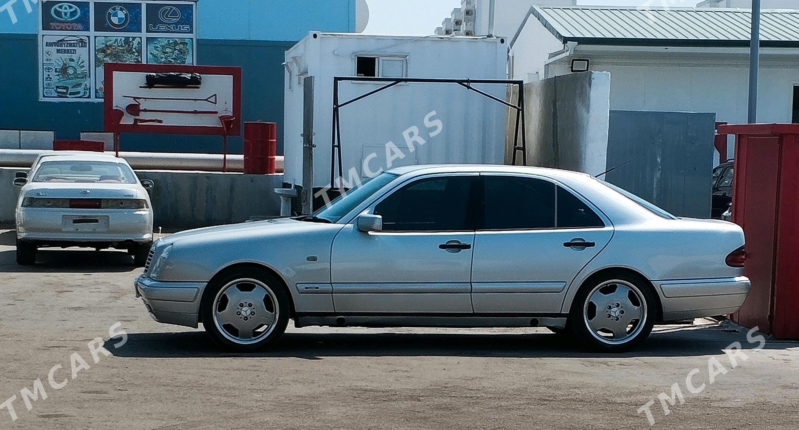 Mercedes-Benz E320 1996 - 95 000 TMT - Туркменбаши - img 8