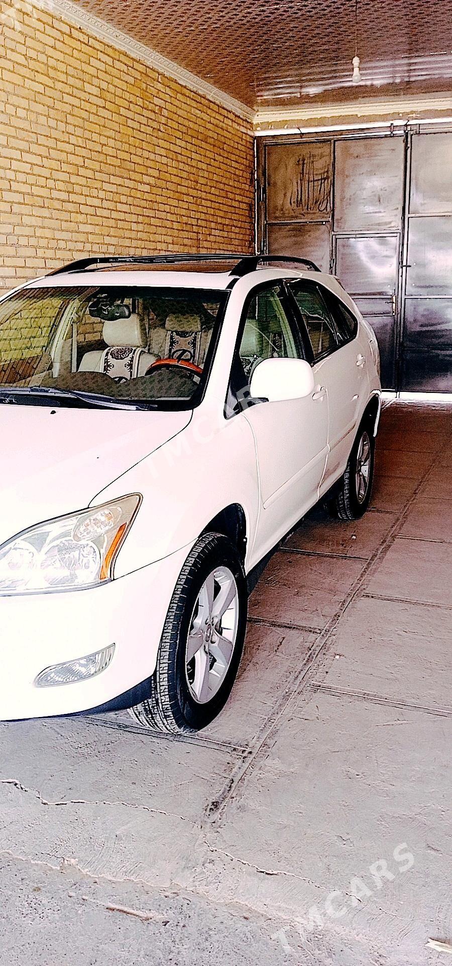 Lexus RX 330 2004 - 240 000 TMT - Саят - img 6