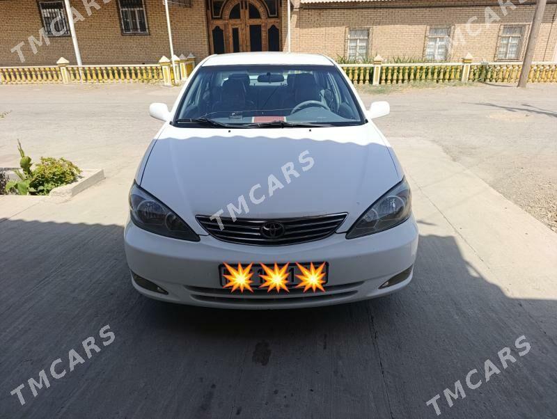 Toyota Camry 2002 - 180 000 TMT - Çärjew - img 5