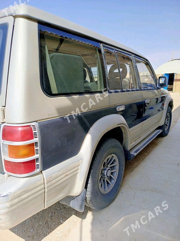 Mitsubishi Pajero 1991 - 70 000 TMT - Balkanabat - img 4
