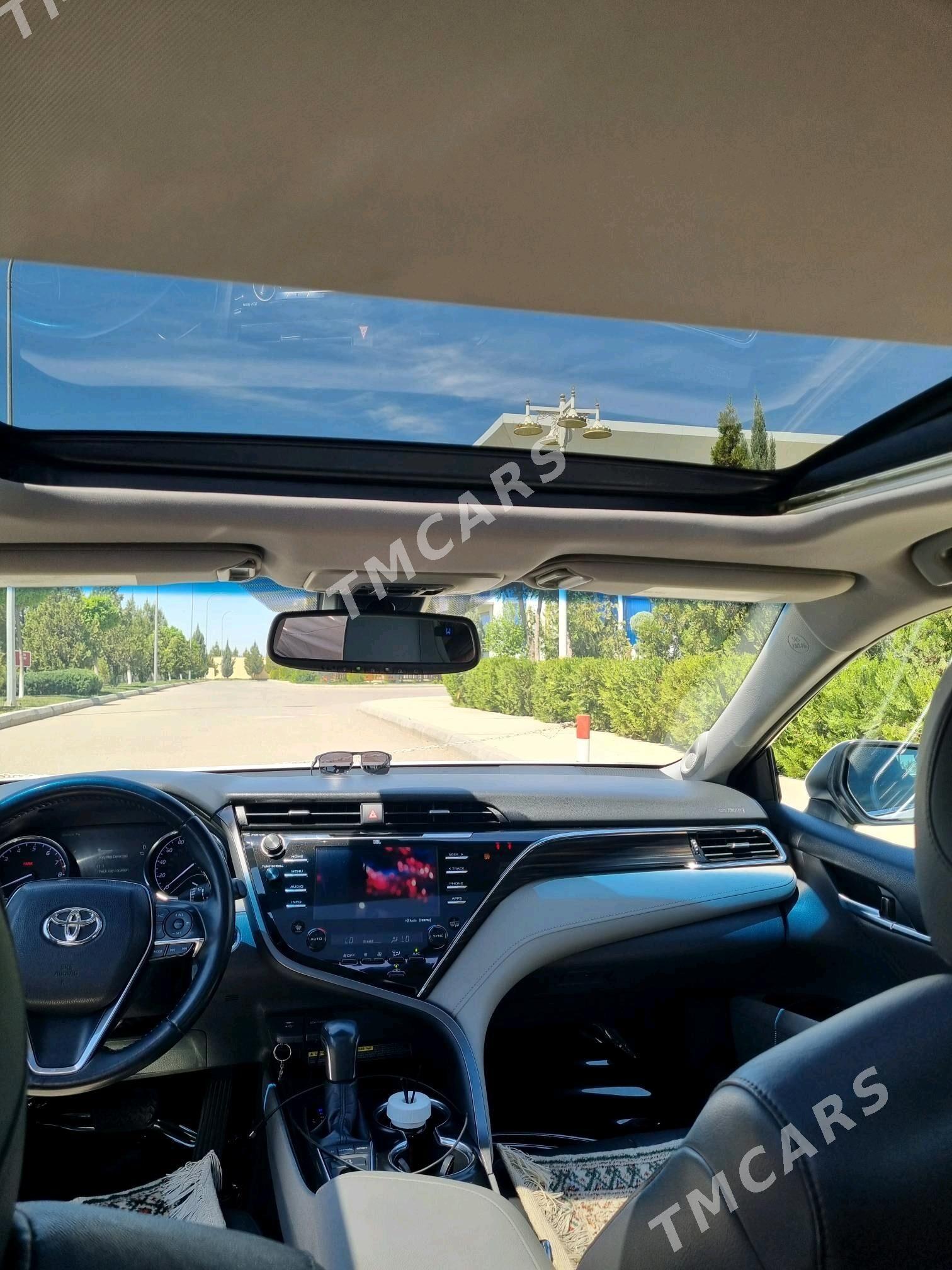 Toyota Camry 2018 - 360 000 TMT - Çoganly - img 2